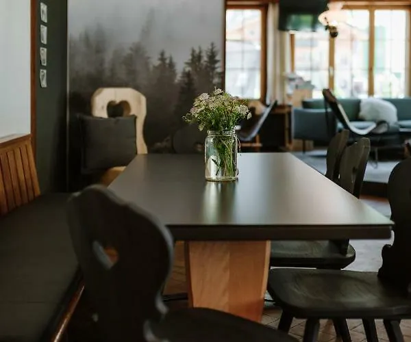 Bed & Breakfast Wildstrubel Adelboden