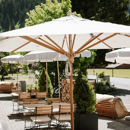 Wildstrubel Frühstückspension Adelboden